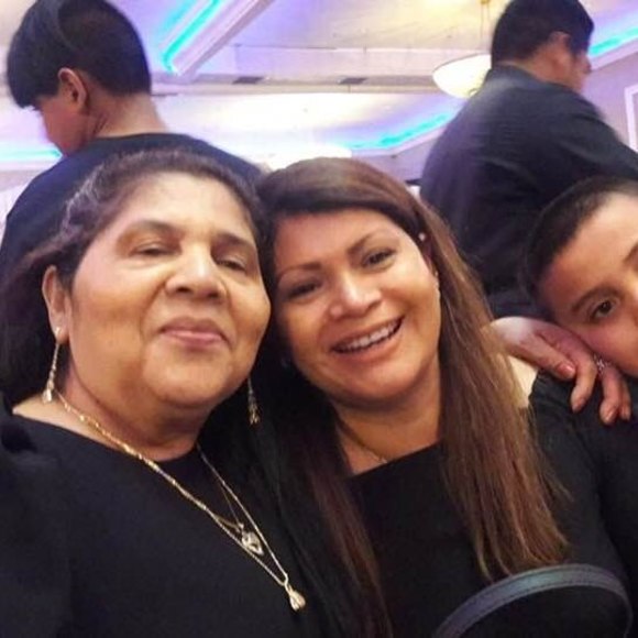 Meet your Posher, Milia - Picture 1 of 1